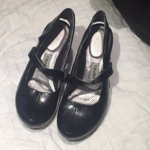 Black Tsubo Patent Leather and Suede Shoes